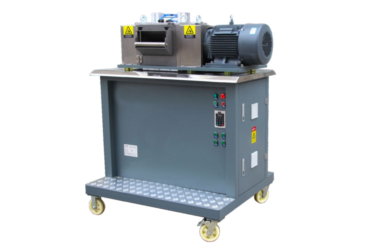 塑料切粒机900型